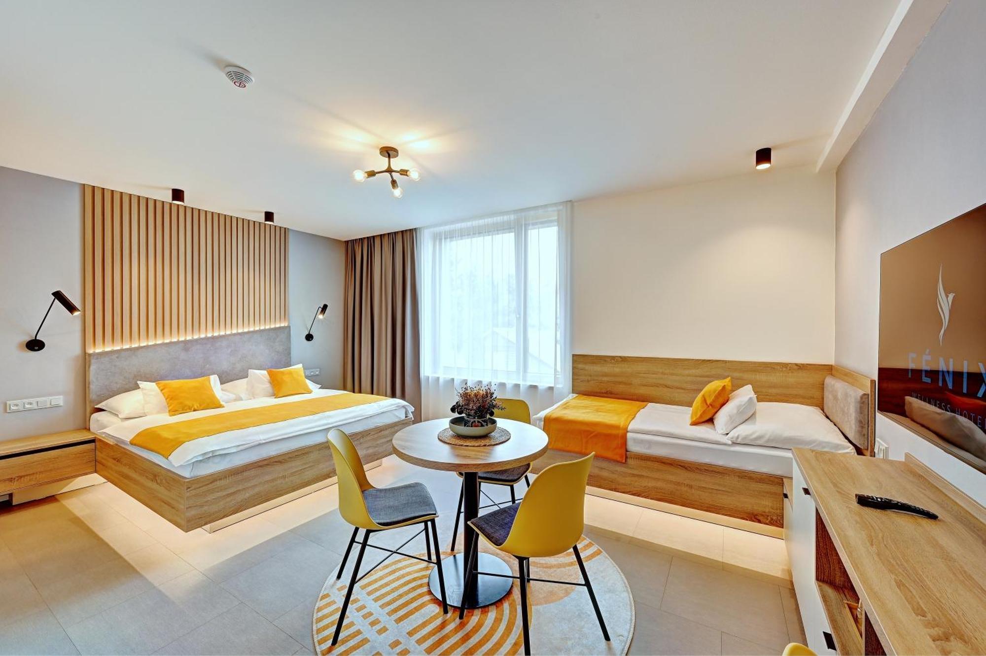 Wellness Hotel Fenix リベレツ エクステリア 写真