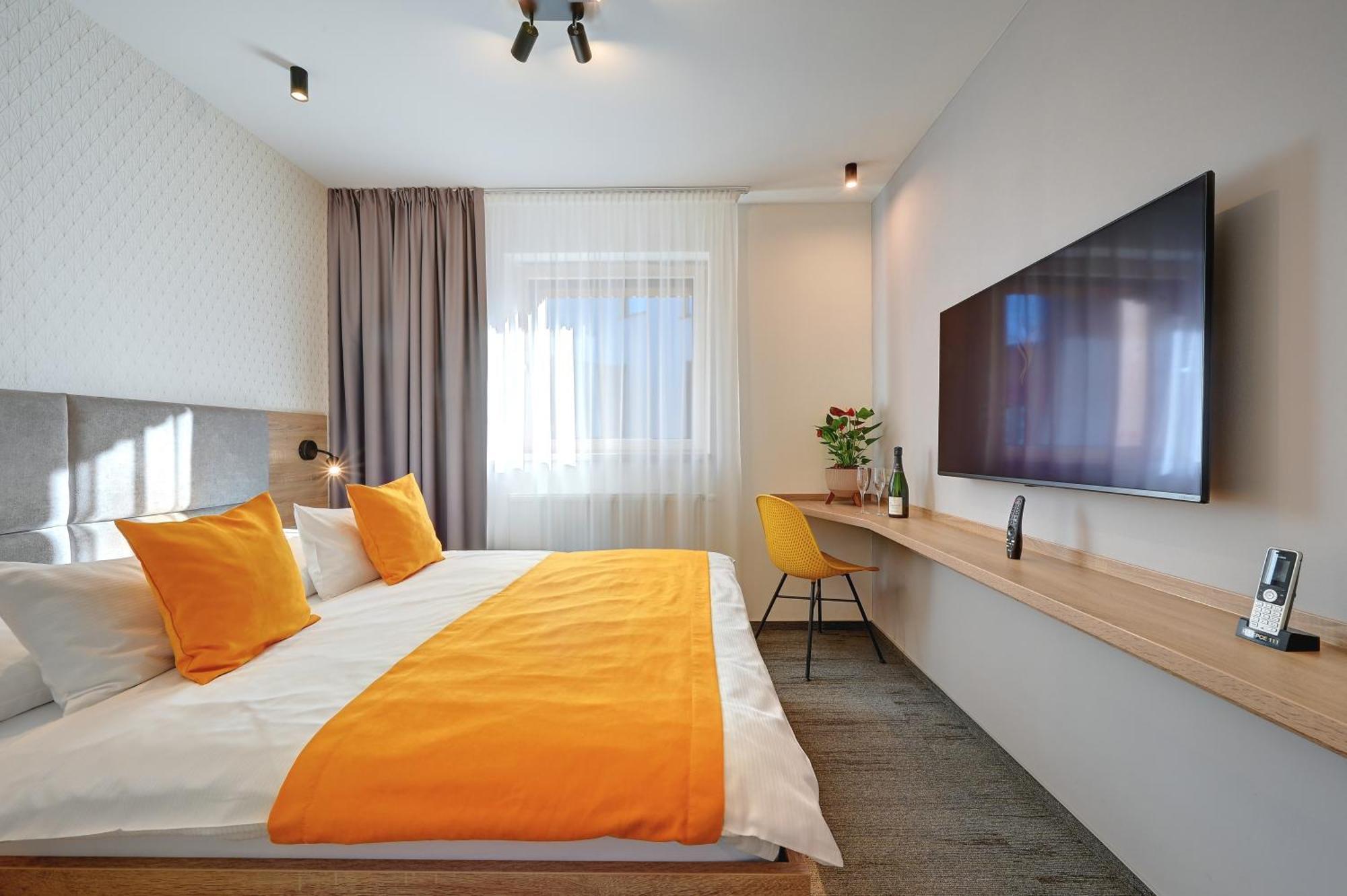 Wellness Hotel Fenix リベレツ 部屋 写真